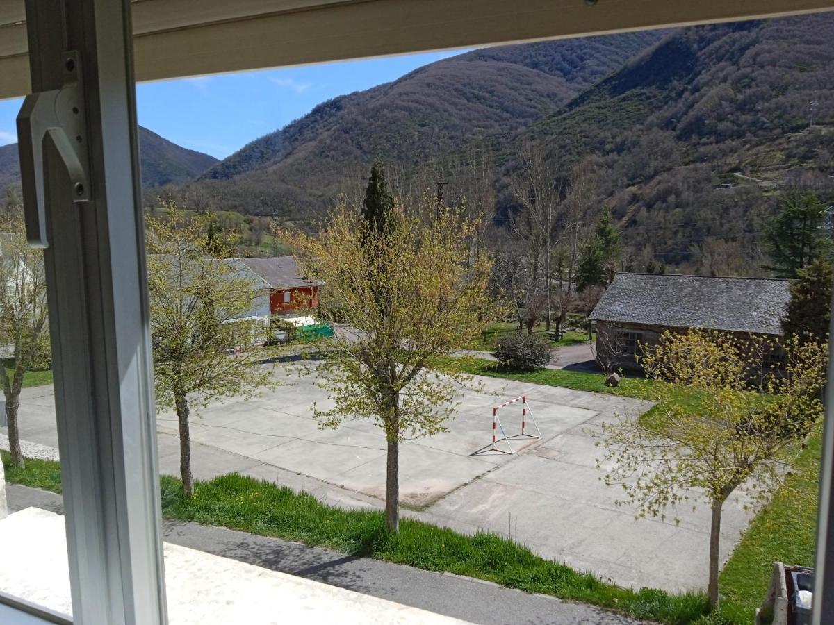 Apartamento Vut El Refugio Villablino Exterior foto